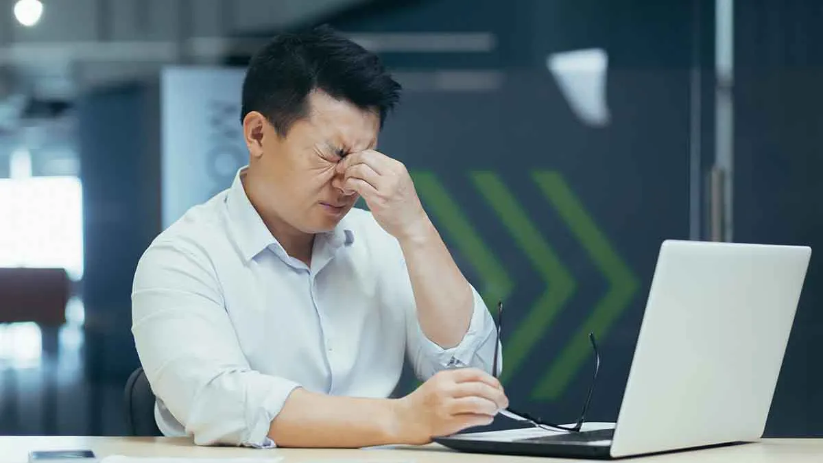The Role of Meibomian Glands in Healthy Tears